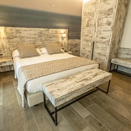 Ambassador Otel 4*