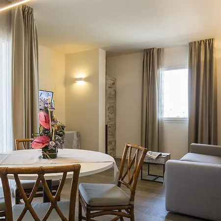 Otel Ambassador 4*