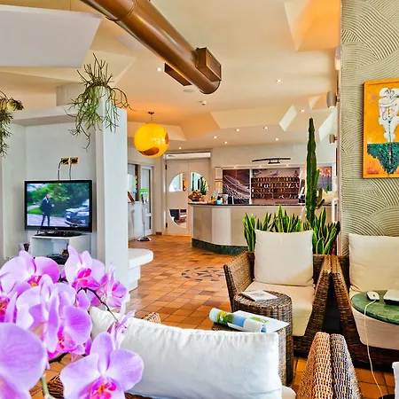 Ambassador 4* Бібіоне