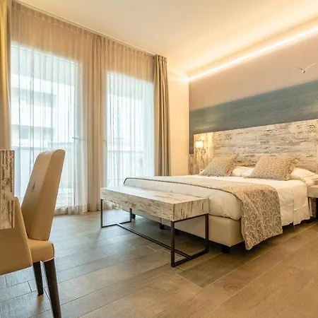 Szálloda Ambassador