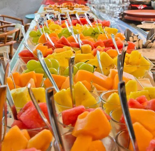 Szálloda Ambassador 4*