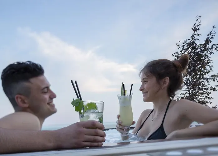 Ambassador Szálloda